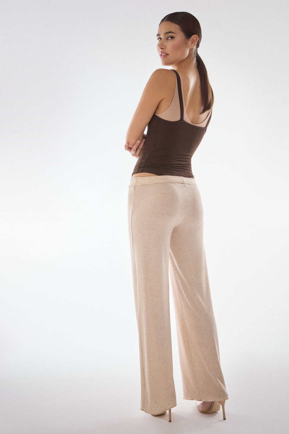 PDL172_036K_1_Look-front_Calcas-Pantalona-Em-Modal-Com-Cashmere-Ultralight