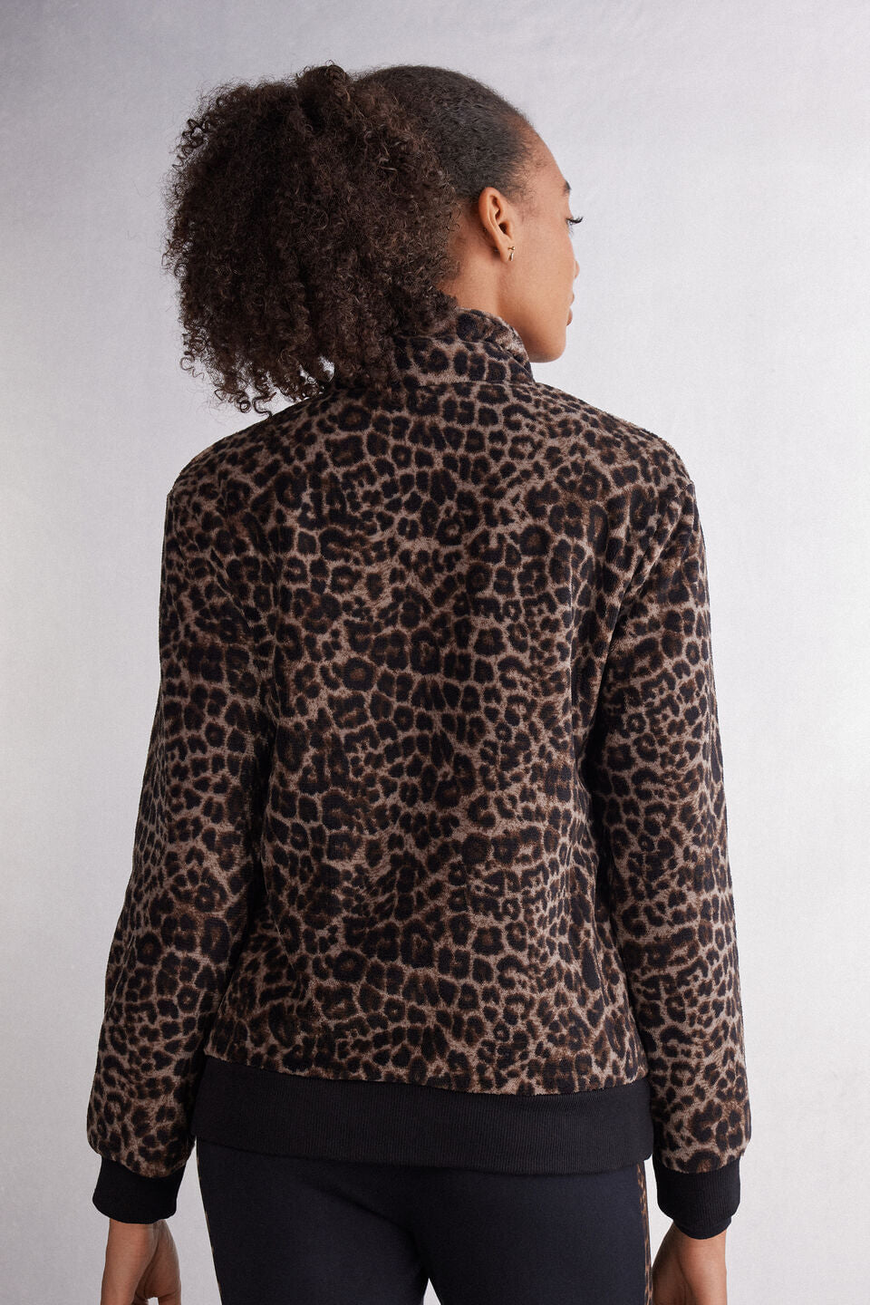 PV2548B_769J_2-BOMBER-PELUCIA-MANCHAS-LUXURIOUS-LEOPARD