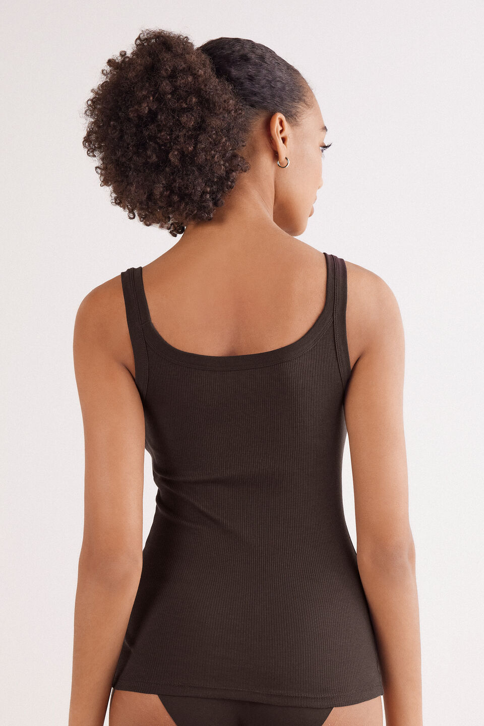 CGD07T_705J_2-CAMISOLA-DE-ALCAS-ESTILO-REMADOR-EM-ALGODAO-SUPERIOR