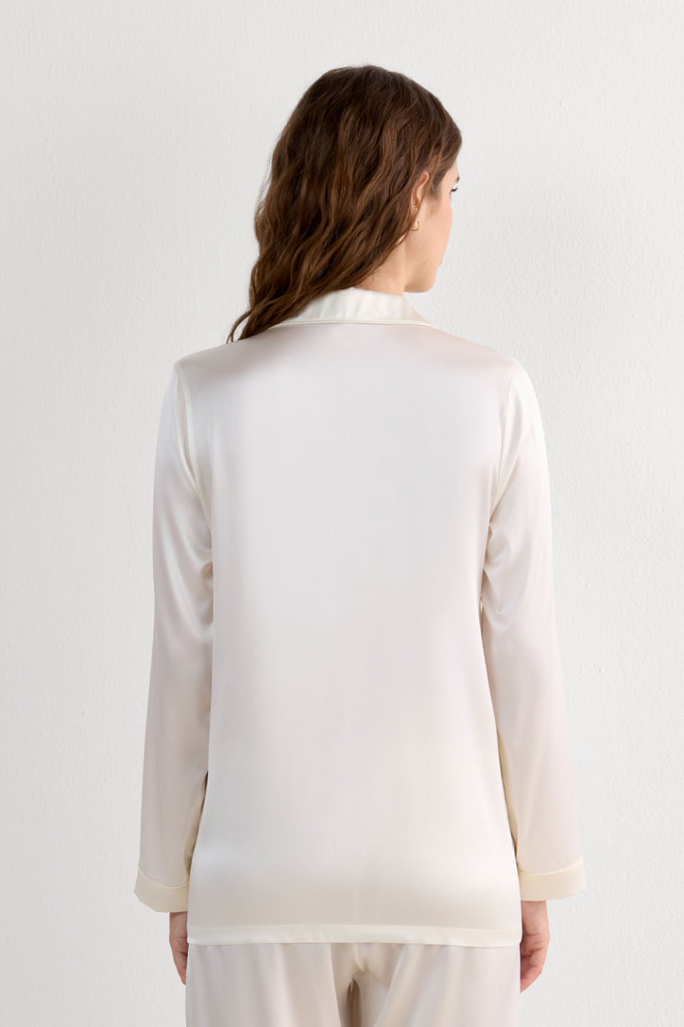 CLD92A_2127_2-CAMISA-EM-SEDA