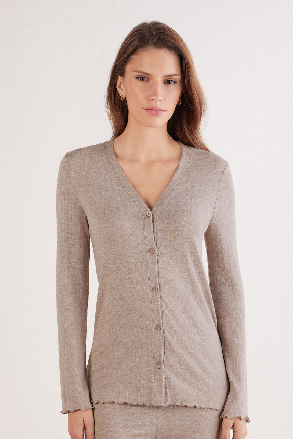 CLD955A_039K_3-CAMISOLA-ABERTA-A-FRENTE-EM-MODAL-COM-CAXEMIRA-LUXYURY-SOFTNESS