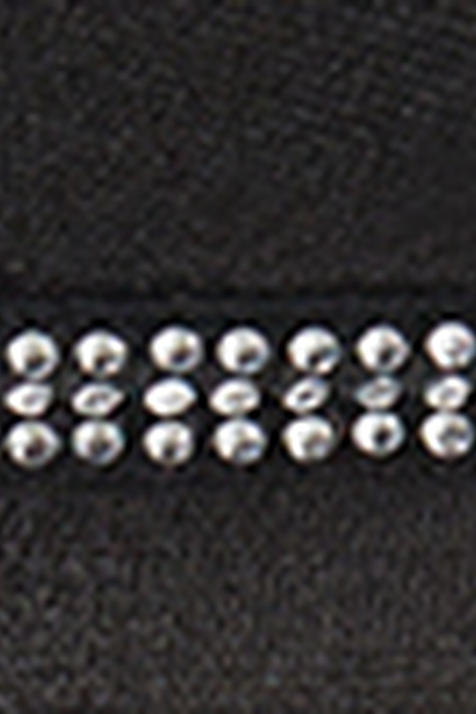 RIS2586_019_19-